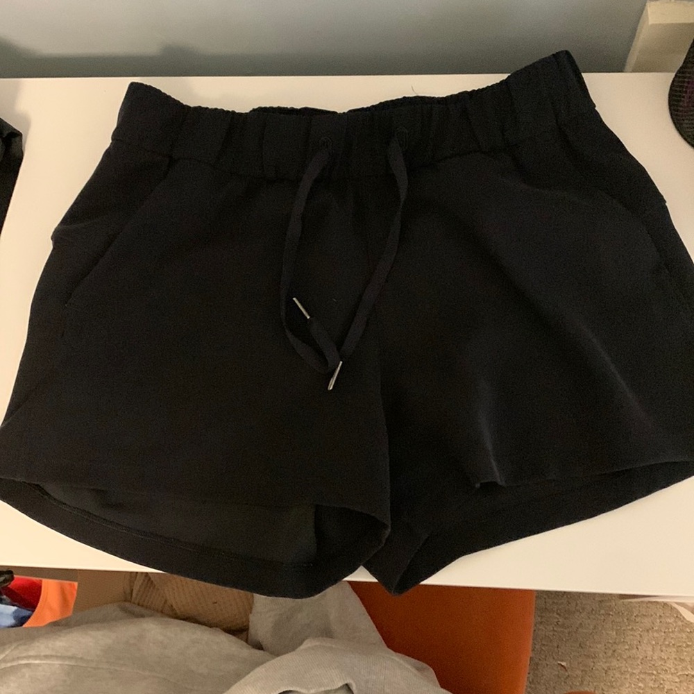 Black lululemon on the fly shorts - size 6